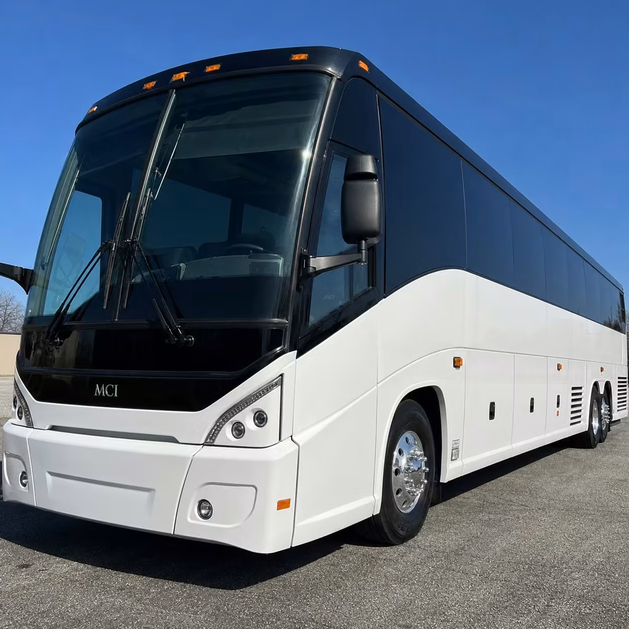 sports team fan charter bus rentals in richmond